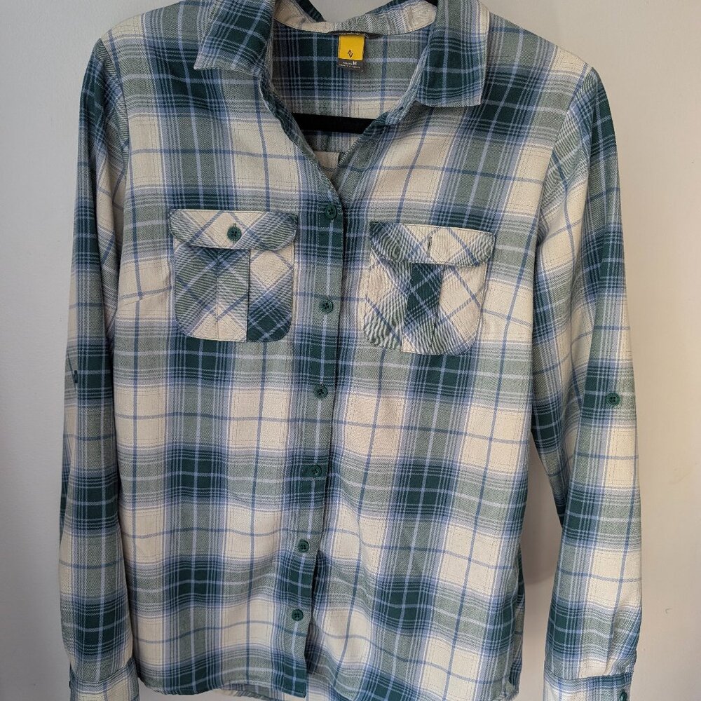 Eddie Bauer Women's Medium plaid flannel blue and green